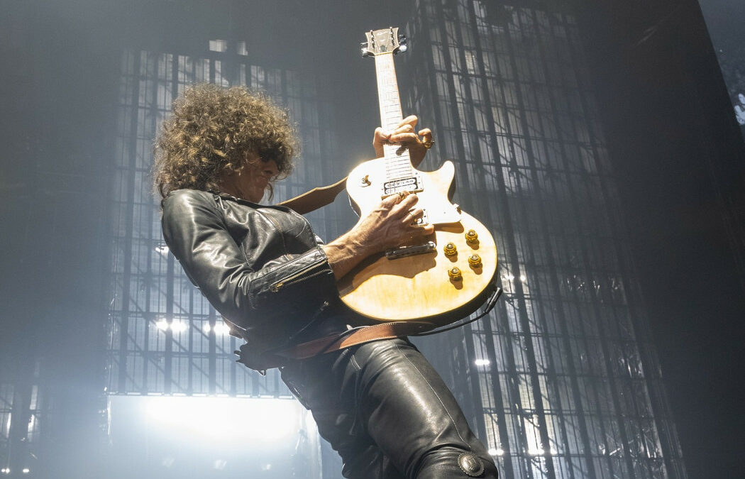 La Yardburst de retour sur scène pour le Blue Electric Light Tour : entre grâce, émotion et profond respect lors du concert de Lenny Kravitz