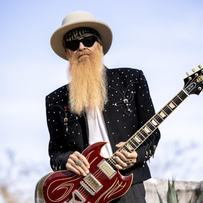 billy-gibbons-biographie-01