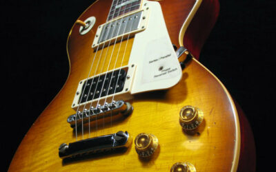 Le rock, ses légendes et Led Zeppelin : plongée au plus près de la Gibson les Paul Jimmy Page “Number 2” Aged and Signed !