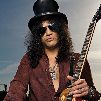 slash-biographie-01