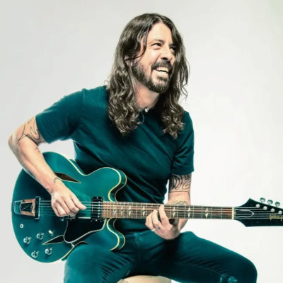 dave-grohl-biographie-01