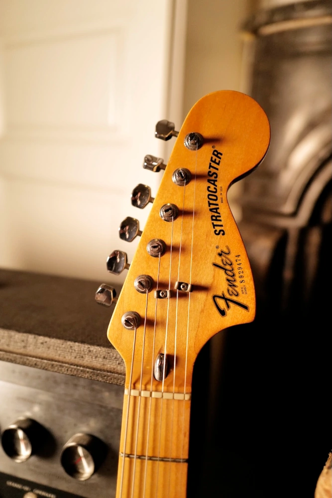 Fender Stratocaster 1979 Antigua – Image 4