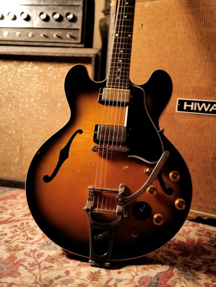 Gibson ES-335 B.B. King “Live at the Regal” signature