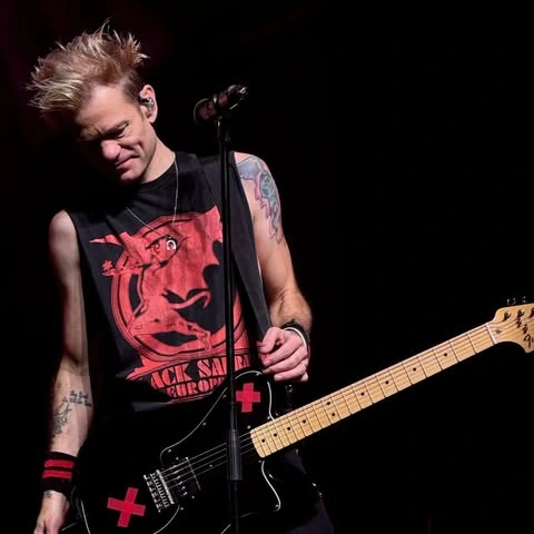 Biografie von Deryck Whibley