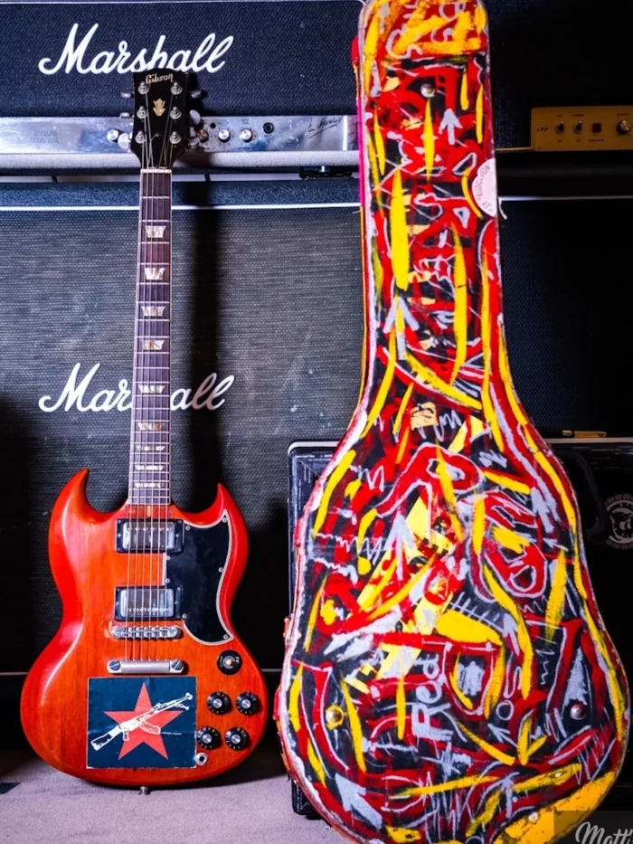 Gibson SG 1963 ex Bernie Bonvoisin – Trust